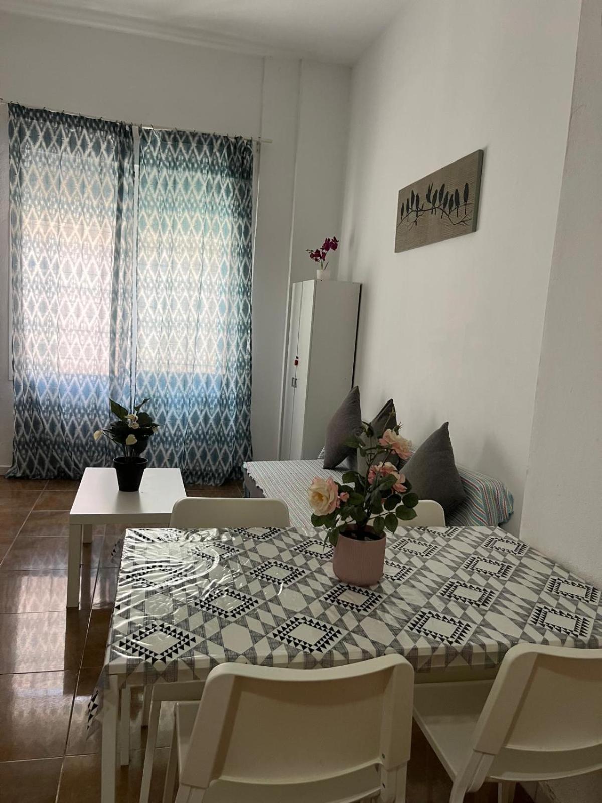 Becquer 2 Apartment Malaga Exterior photo